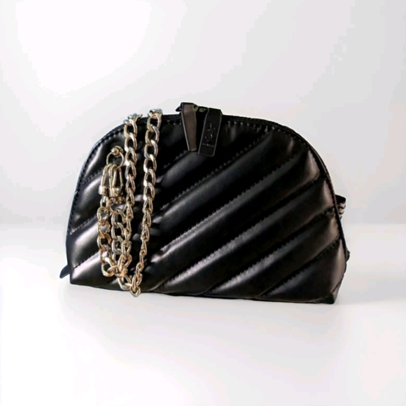 Yves saint Laurent pouch - Picture 5 of 15